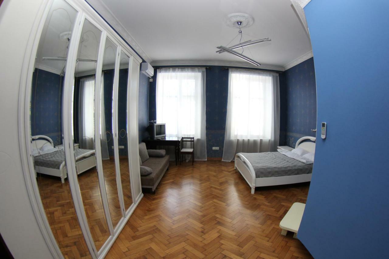 Orpheus Hostel And Apartments Oldenburg Bagian luar foto