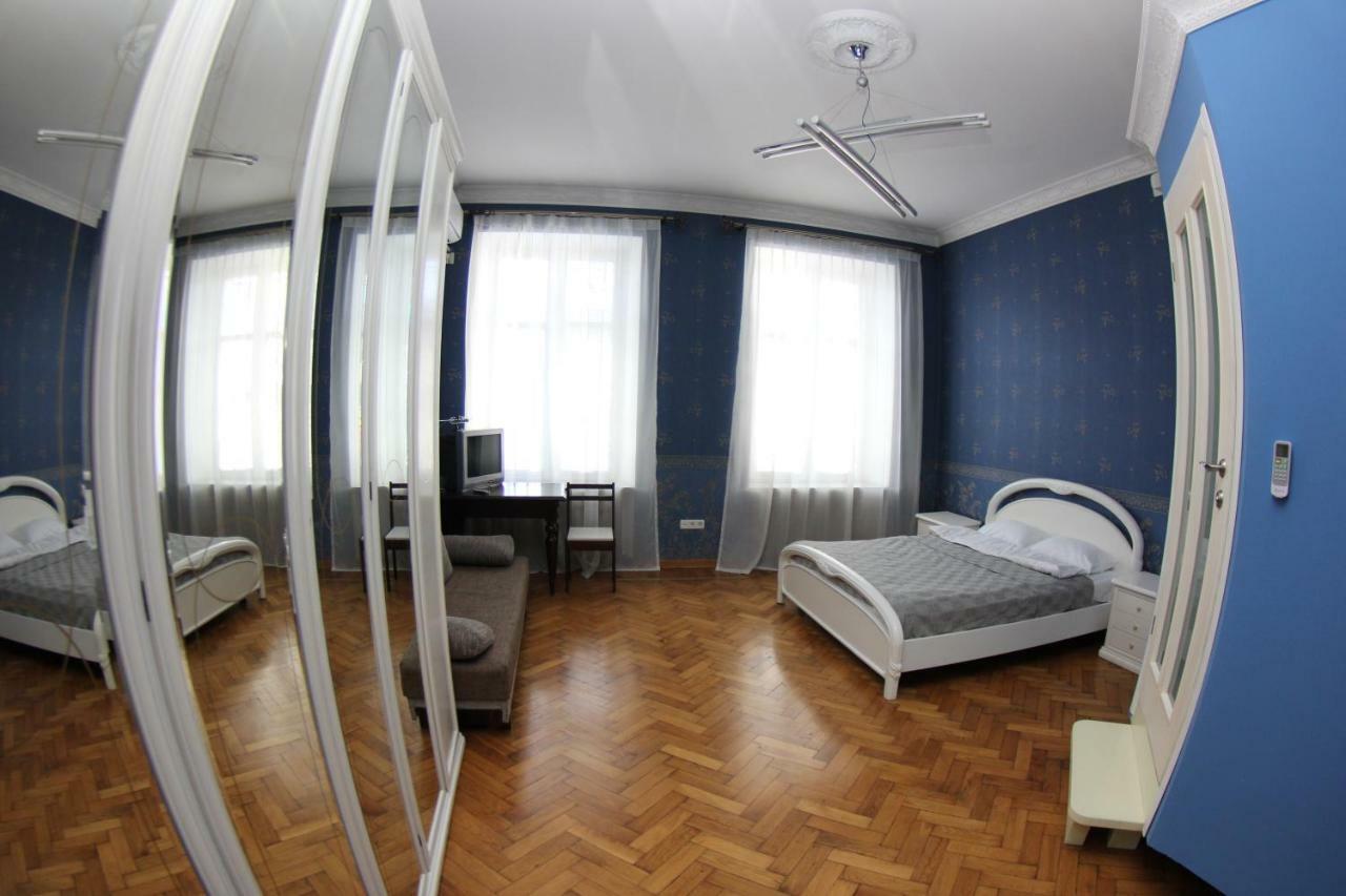 Orpheus Hostel And Apartments Oldenburg Bagian luar foto