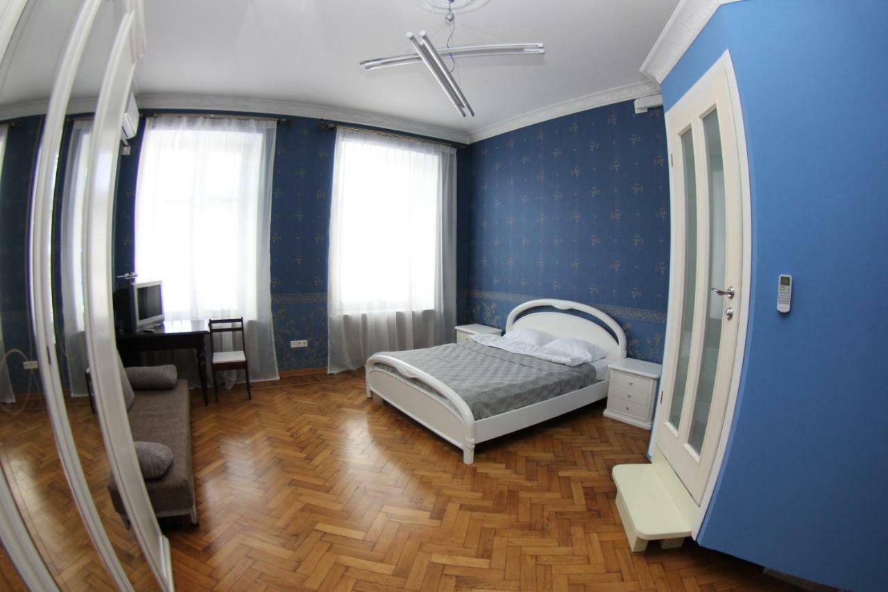 Orpheus Hostel And Apartments Oldenburg Bagian luar foto